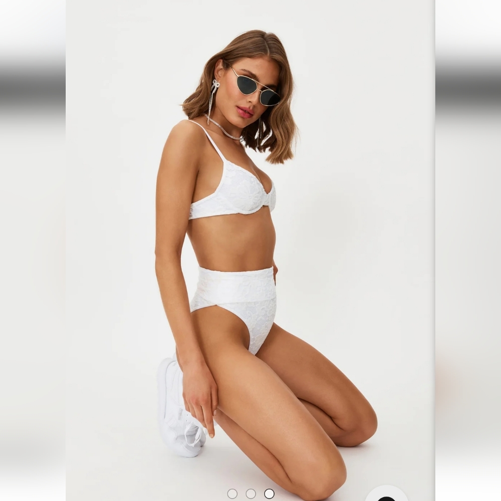 Beach riot bikini set